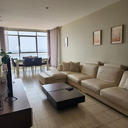 Apartamento Com Vista Para A Baia De Luanda Luaran gambar