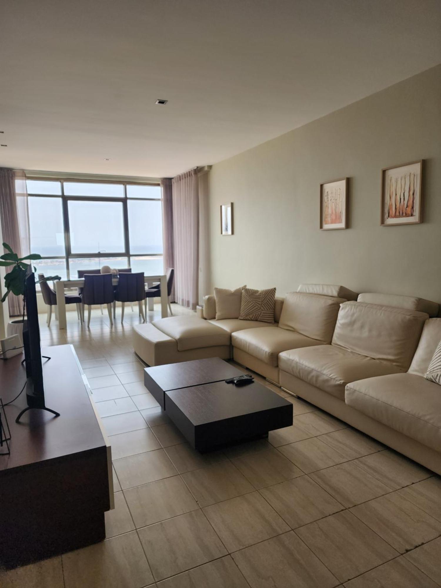 Apartamento Com Vista Para A Baia De Luanda Luaran gambar