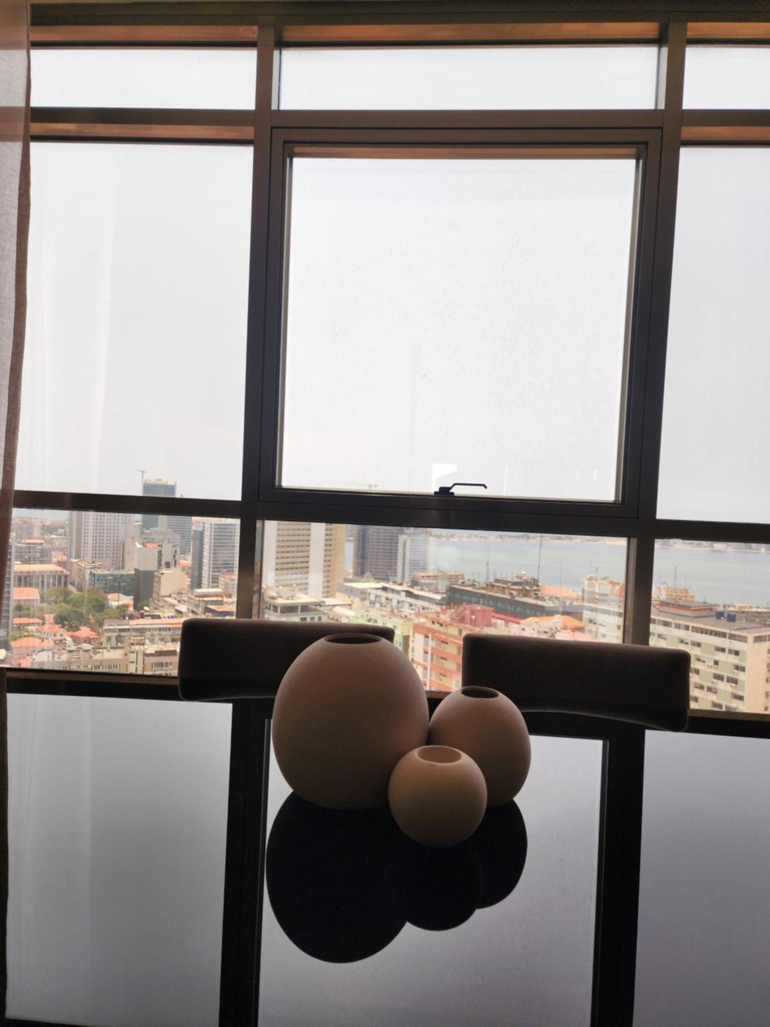 Apartamento Com Vista Para A Baia De Luanda Luaran gambar